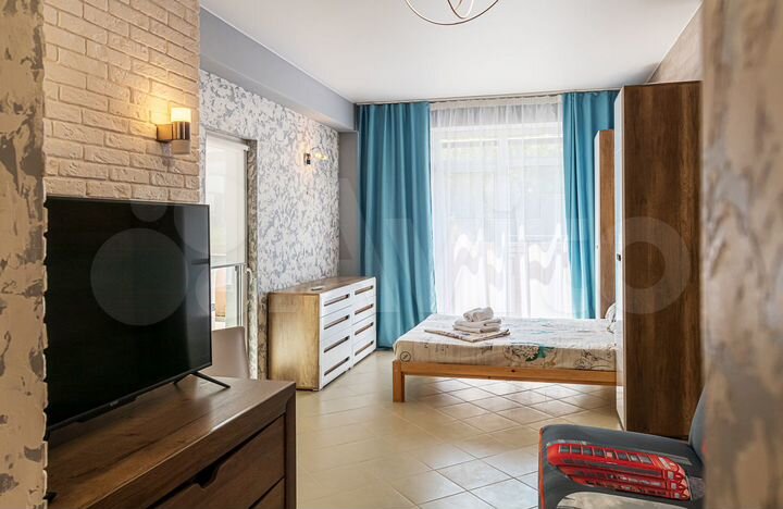 Квартира-студия, 32 м², 1/9 эт.