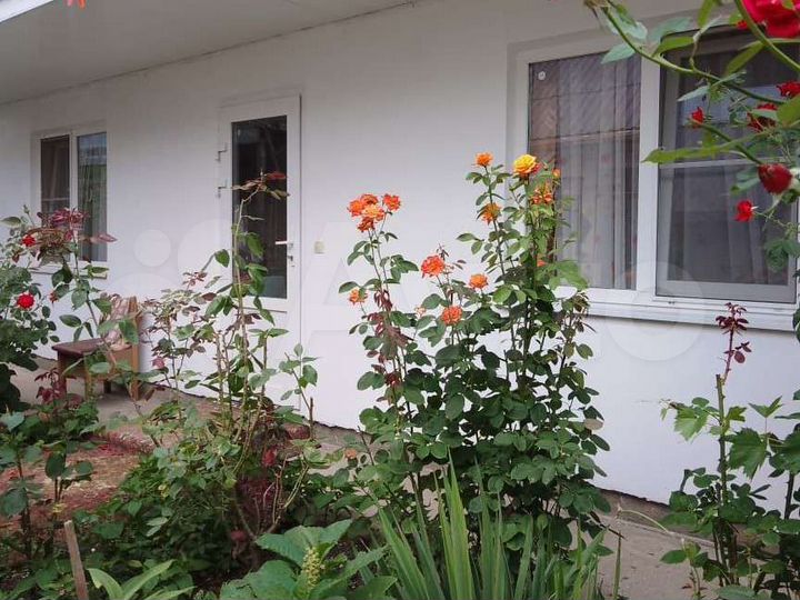 Дом 30 м² на участке 8 сот.