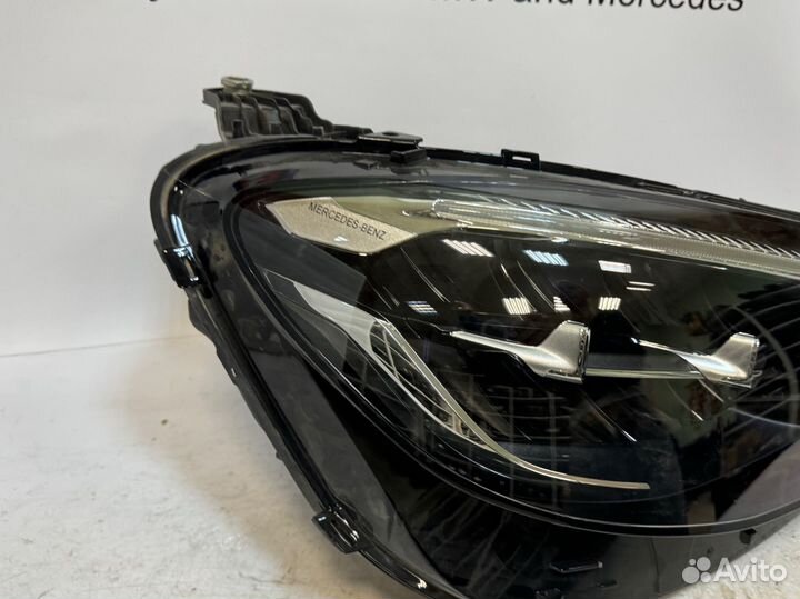 Фара правая оригинал на Mercedes e-class w213 рест