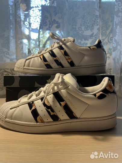 Adidas superstar