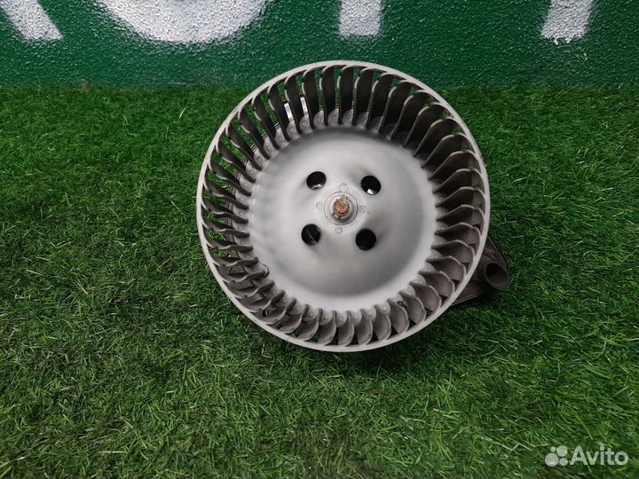 Моторчик печки на Vortex Estina 1