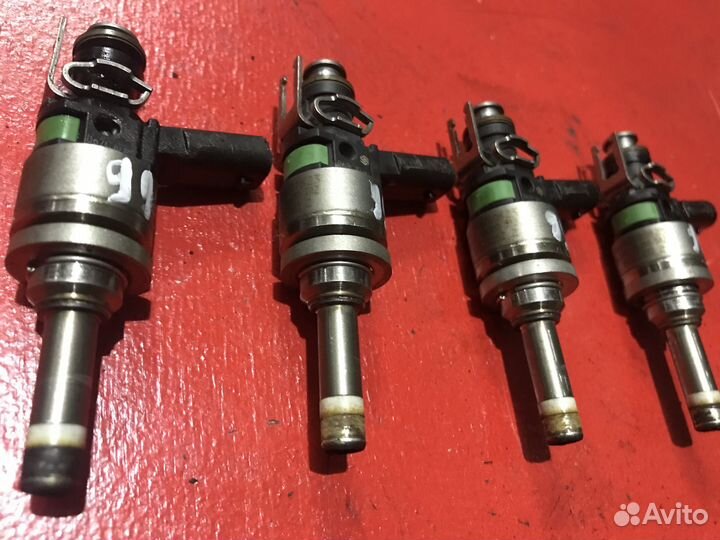 Форсунка топливная Mercedes-Benz E-Class w212 1.8