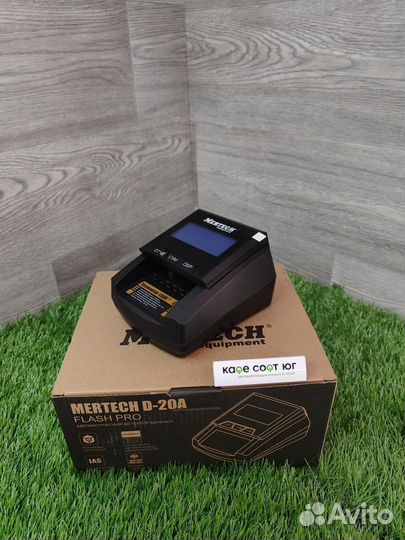Детектор валют Mertech D-20A Flash Pro LCD