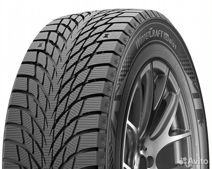 Kumho WinterCraft Ice Wi51 235/45 R18 98T