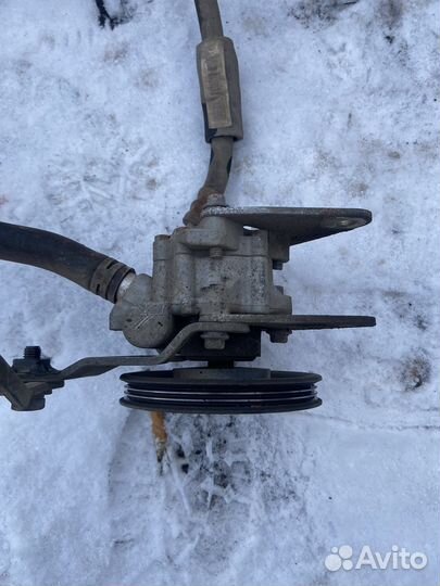 Насос гура Geely MK