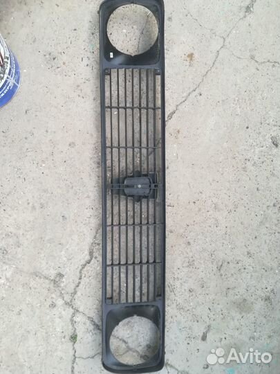 Решетка радиатора niva 2121