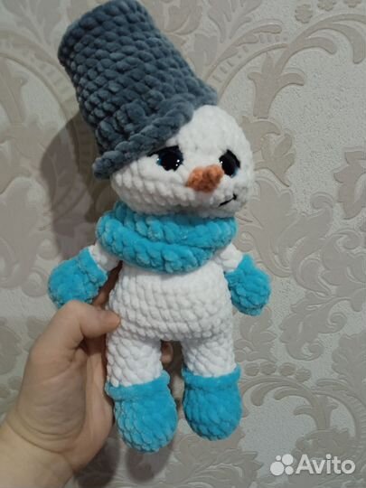 Вязаные игрушки Снеговик