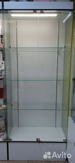 Стеклянный шкаф витрина с подсветкой