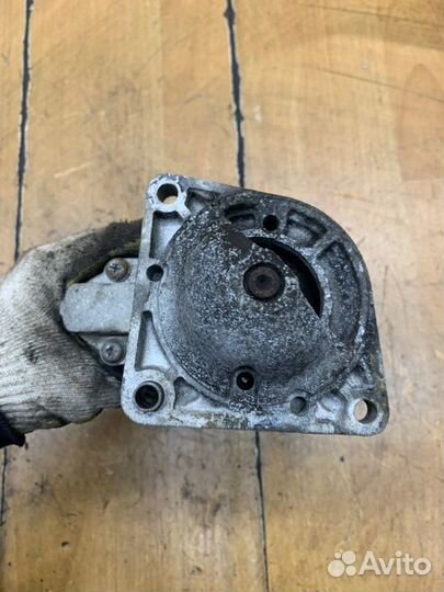 Стартер Opel Zafira B Z19DTH 2007