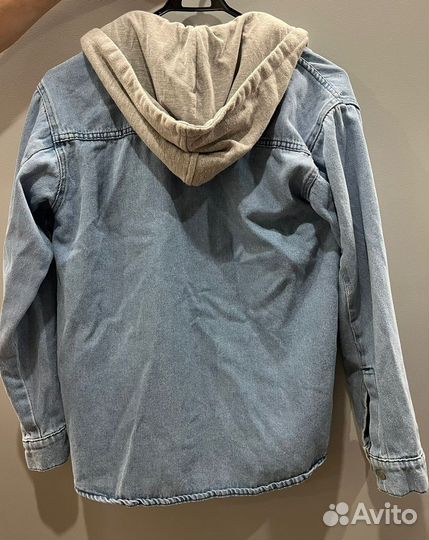 Джинсовая рубашка с капюшоном и кардиган