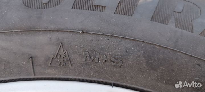 Goodyear UltraGrip Ice Arctic SUV 265/60 R18
