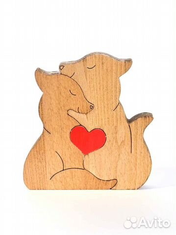 Фигурки из дерева Лисички