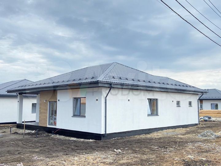 Коттедж 160 м² на участке 7,8 сот.