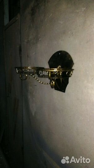 Цветочницы настенные