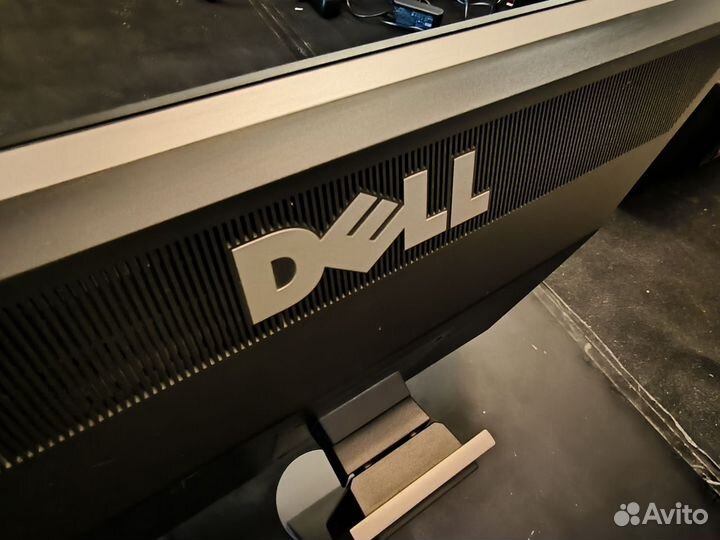 Монитор профессиональный dell U2711b