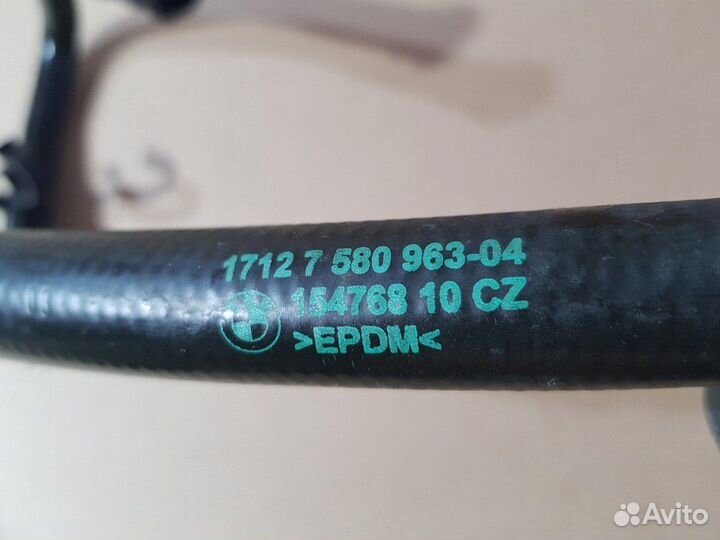 Патрубок системы охлаждения Bmw 5-Series F10