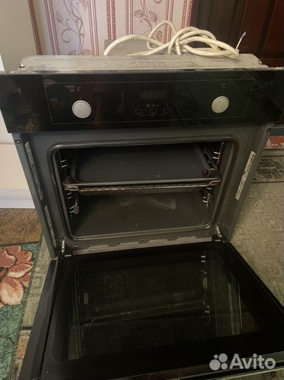 Духовой шкаф