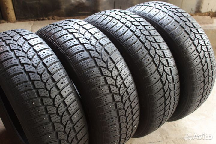 Kormoran Stud Extreme 205/60 R16 96T