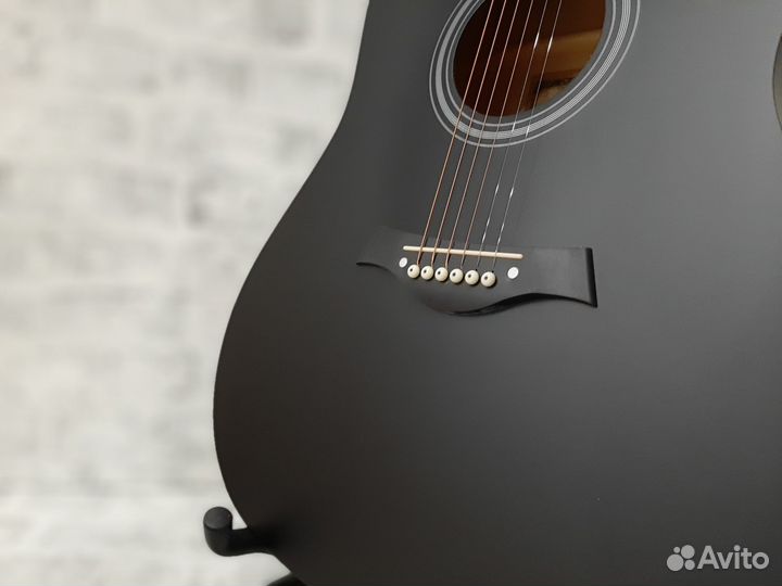 Новая акустическая гитара Belucci