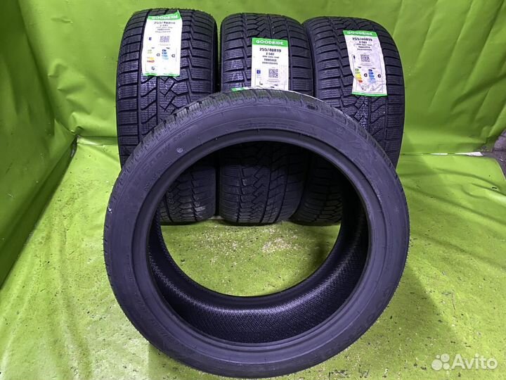 Goodride Zuper Snow Z-507 255/40 R19 100V