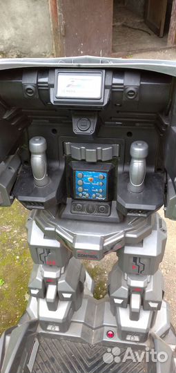 Электромобиль робот Mecha