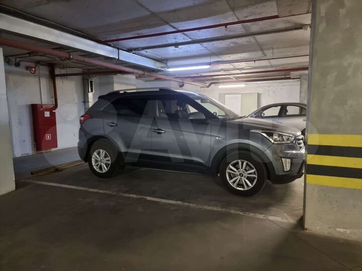 Машиноместо, 10 м²