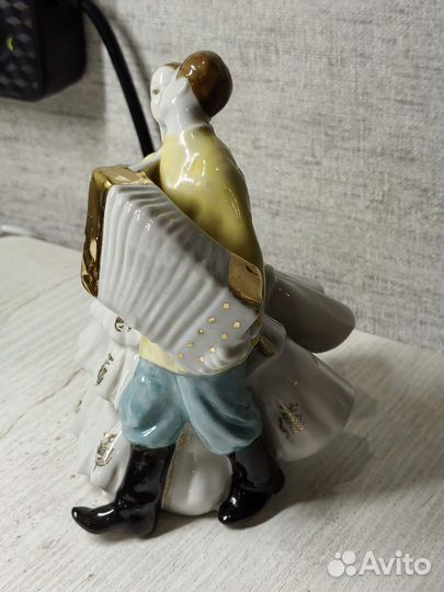 Статуэтка Уральская кадриль Дулево