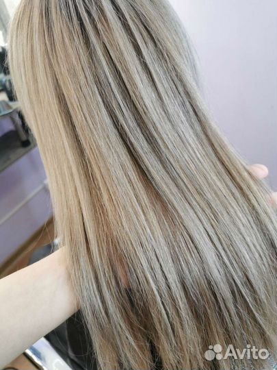 Парикмахер, бровист