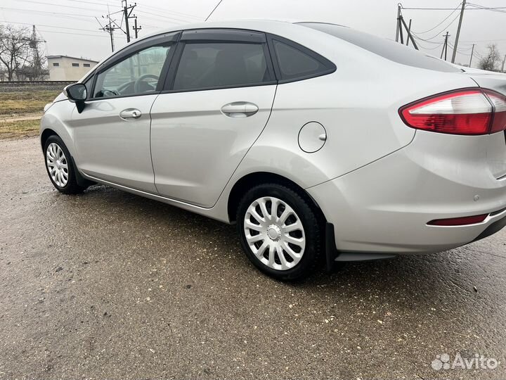 Ford Fiesta 1.6 МТ, 2015, 58 000 км