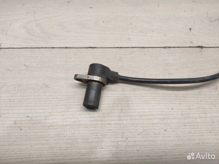 Датчик абс/ABS передний Mercedes Vito W638