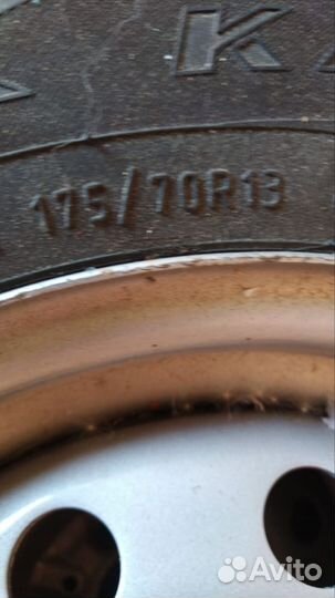 Зимняя резина с дисками в отличном состоянии