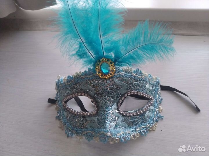 Маски карнавальные 2 шт