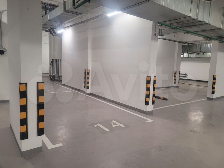 Машиноместо, 15 м²