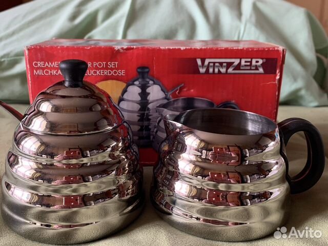 Набор Сахарница и молчник. Новый. В коробКе