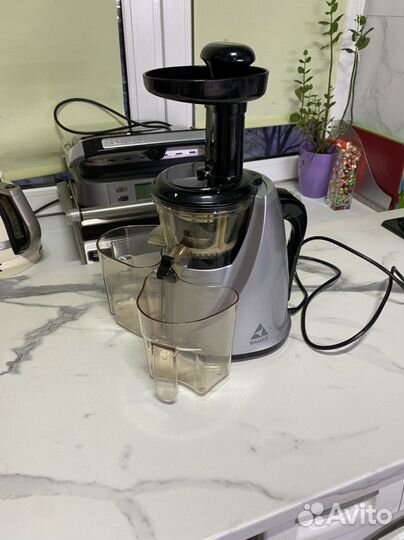 Соковыжималка шнековая bauer