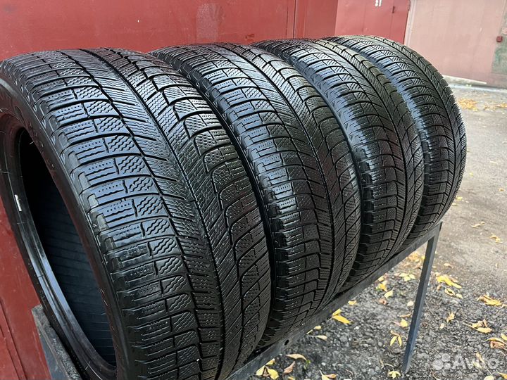 Michelin X-Ice XI3 245/50 R18 104H
