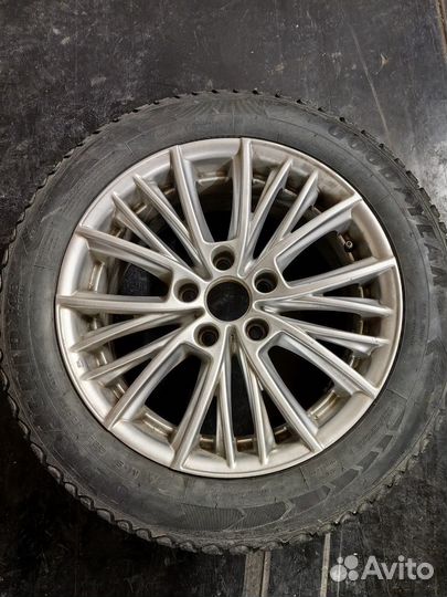 Goodyear Ultragrip Ice Arctic 225/55 R17