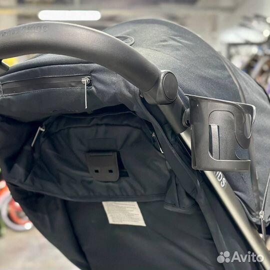 Прогулочная коляска SK v88