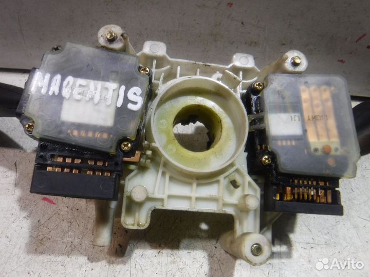 Подрулевой переключатель Kia Magentis