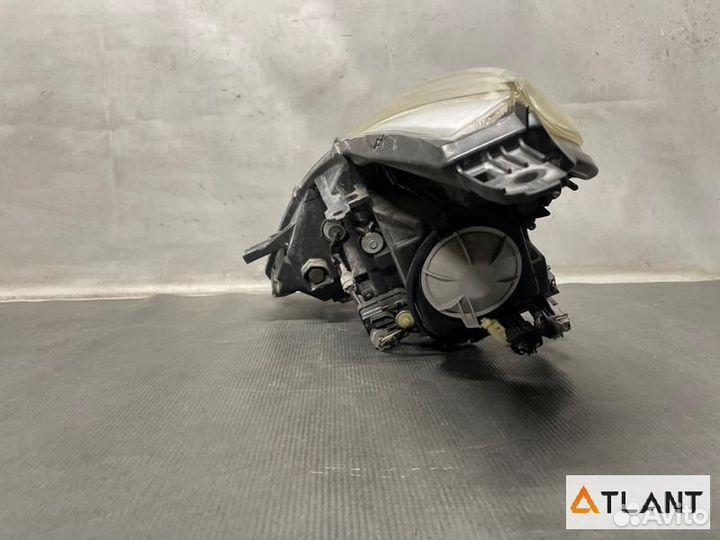 Фара передняя правая nissan teana