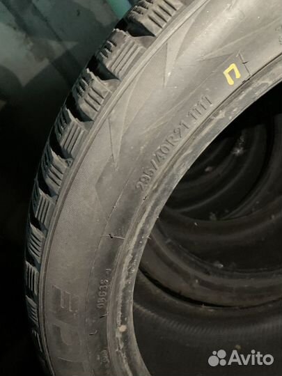 Toyo Observe G3-Ice 295/40 R21