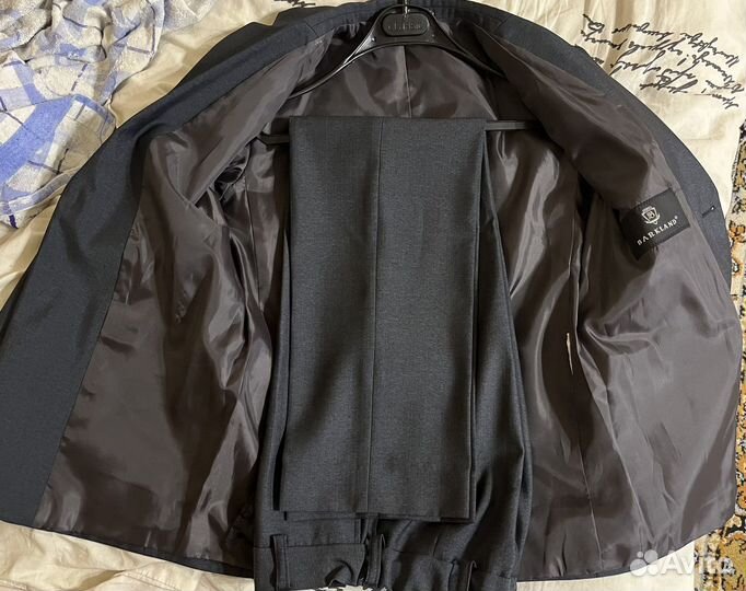 Школьный костюм для мальчика серый 146