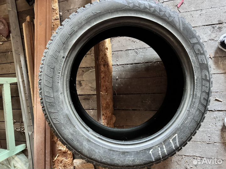 Bridgestone Ice Cruiser 7000 235/55 R19