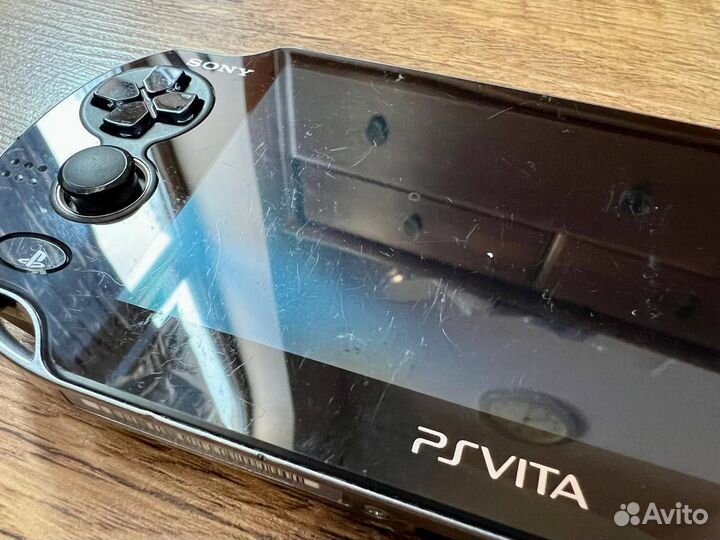 PS Vita + 32 гб памяти