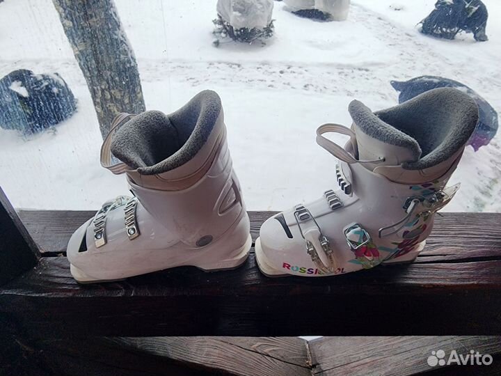 Горные лыжи детские 90, ботинки 20.5 плюс шлем