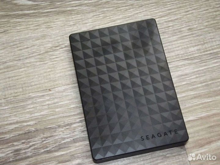 Внешний жесткий диск Seagate Expansion+ 4TB
