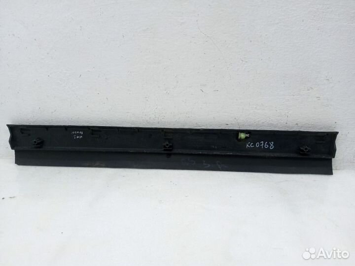 Молдинг двери volkswagen passat B5 Задний правый, нижний