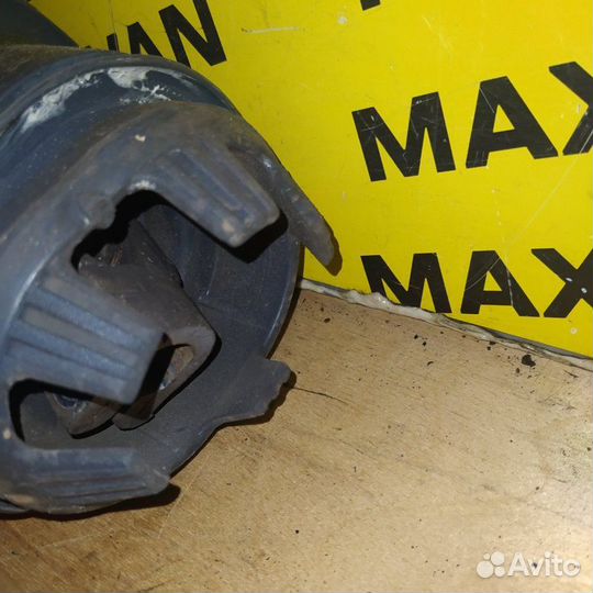 Рулевой карданчик Audi A5 8T caha 2009