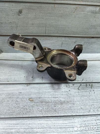 Кулак поворотный голый ока