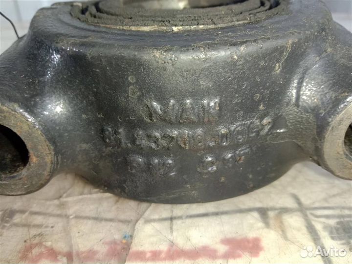 Крышка подшипника MAN 81437180052